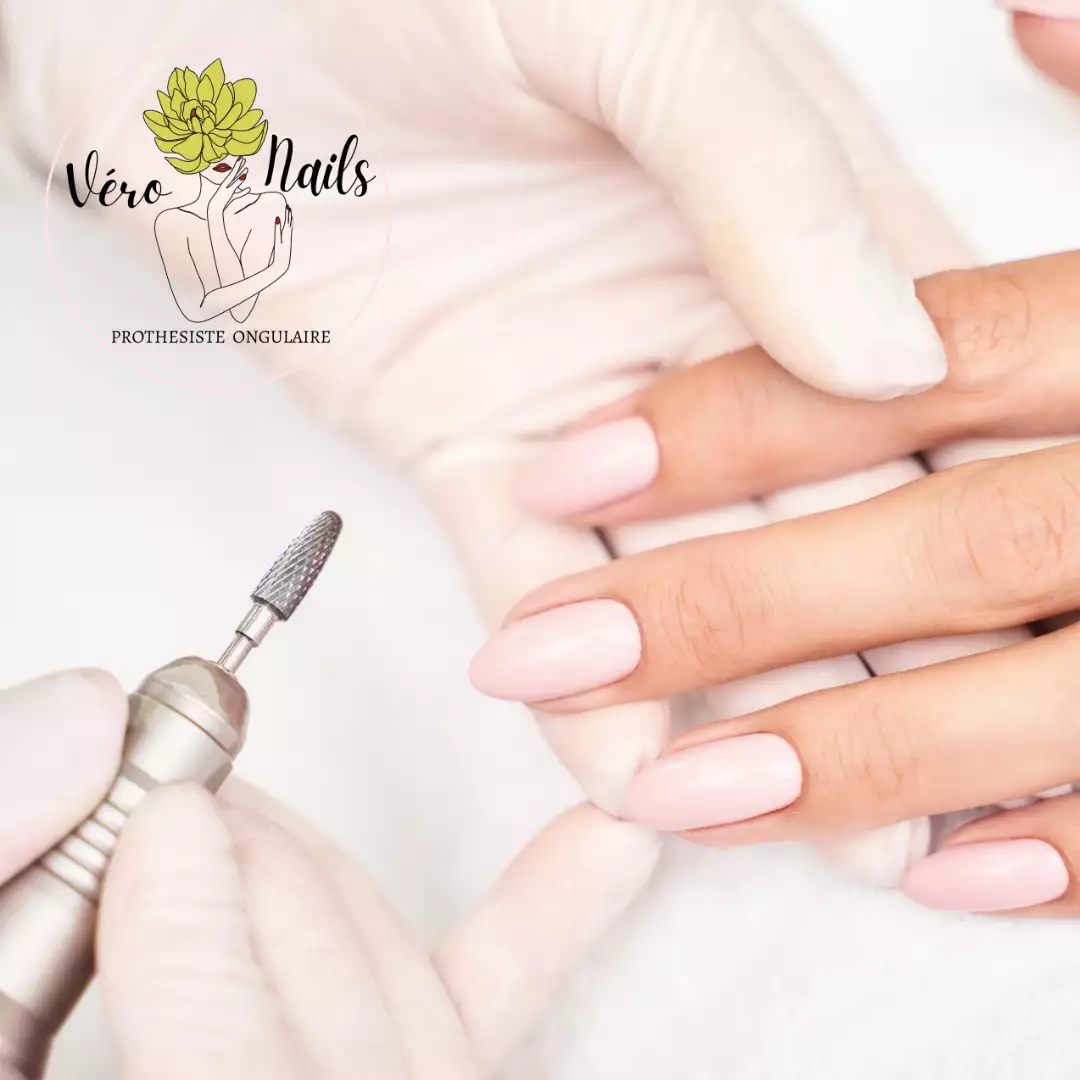 Renfort des ongles naturels